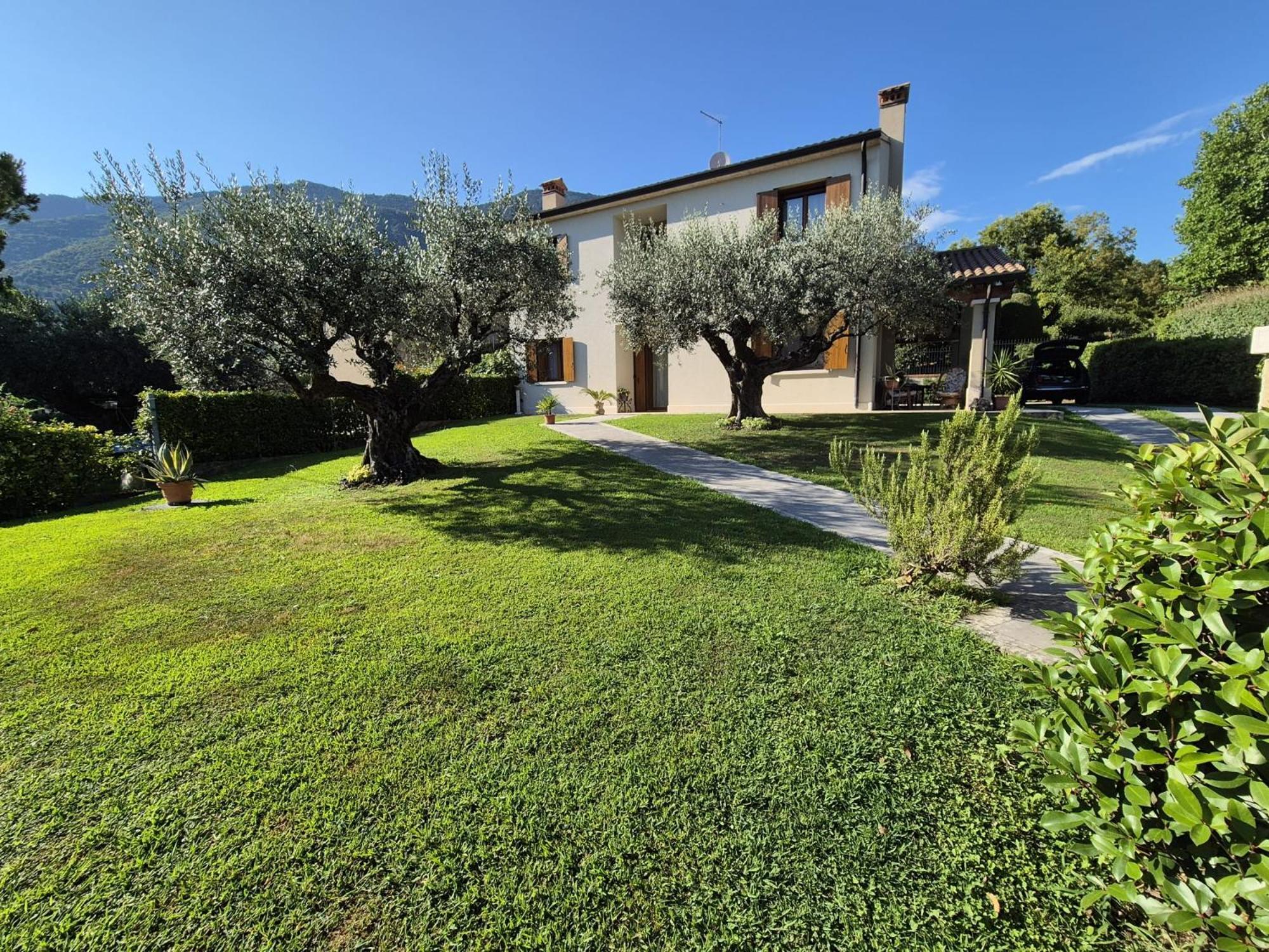 Maryhouse Villa Borso del Grappa Eksteriør billede